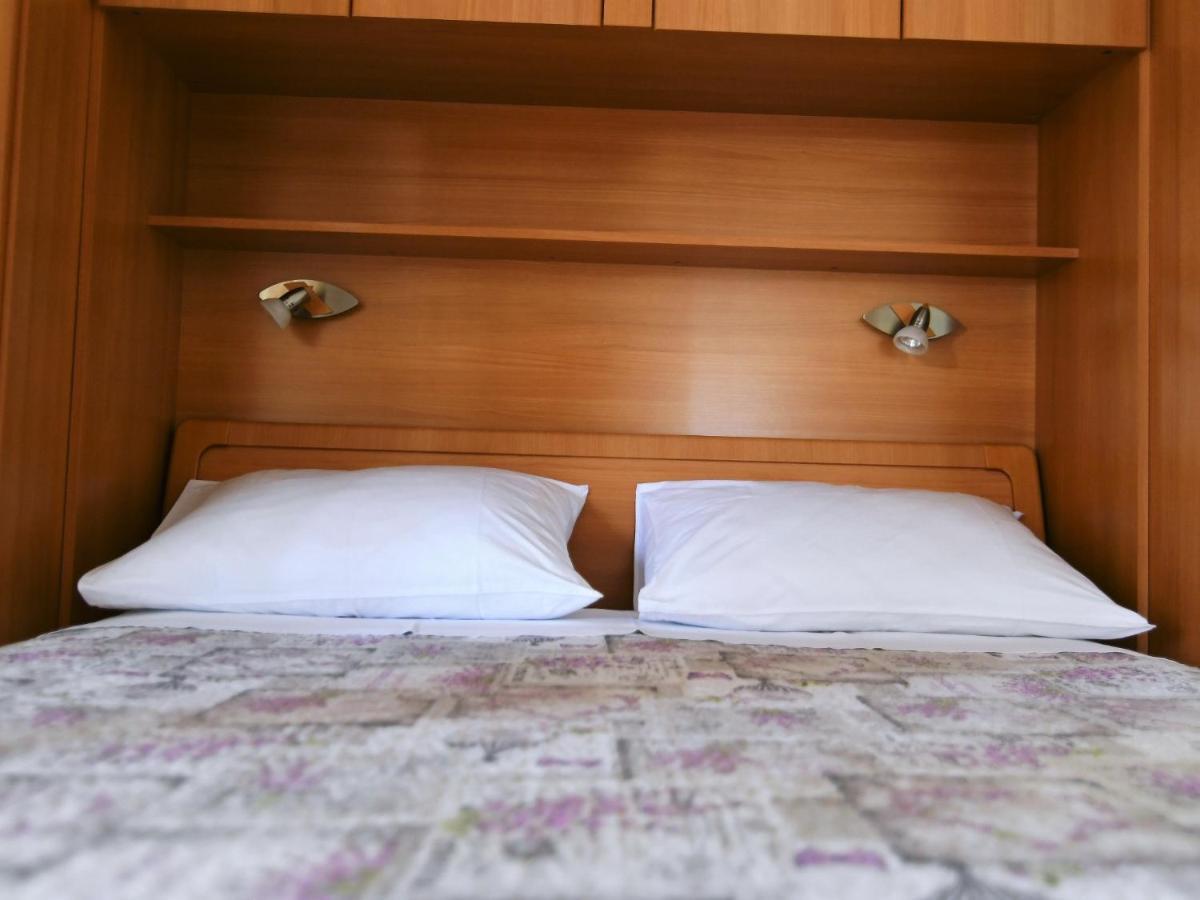 Bed And Breakfast Rooms Valentin Moscenicka Draga Bagian luar foto