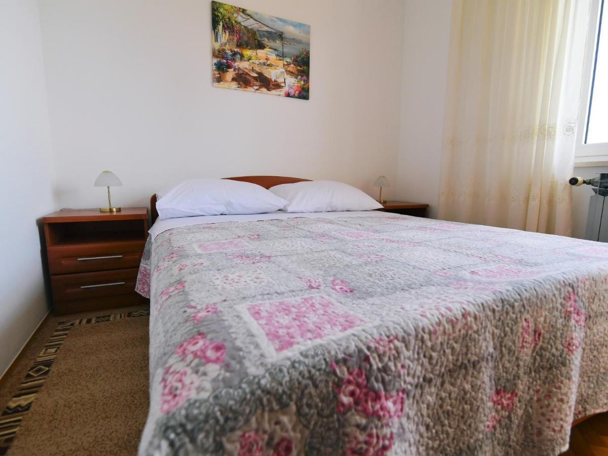 Bed And Breakfast Rooms Valentin Moscenicka Draga Bagian luar foto